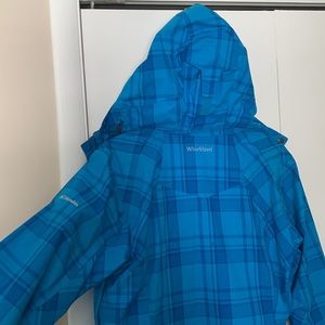 Columbia Omni-tech waterproof ski jacket. Outer shell.